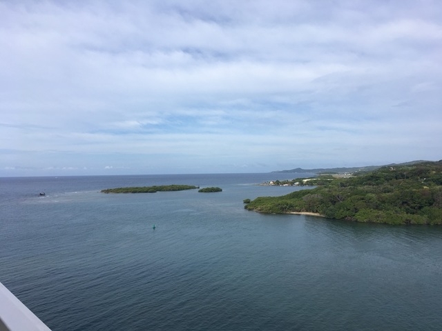 Roatan Canopy Zip-Line and Beach Excursion Adventure Combo Jungle fun