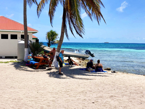 Belize Goff's Caye Island Beach Getaway and Snorkel Excursion