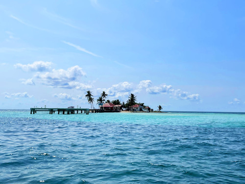 Belize Goff's Caye Island Beach Getaway and Snorkel Excursion