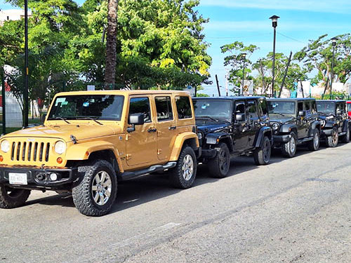 Cozumel Private Island Jeep Excursion with Lunch