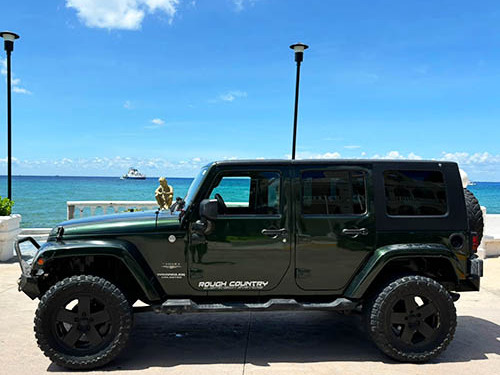 Cozumel Private Island Jeep Excursion with Lunch