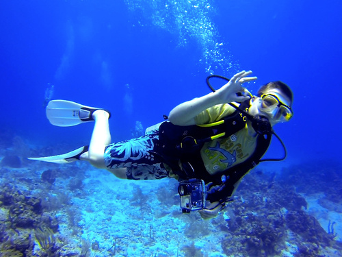 Grand Cayman  Grand Cayman (George Town) Beginner SCUBA Tour Booking