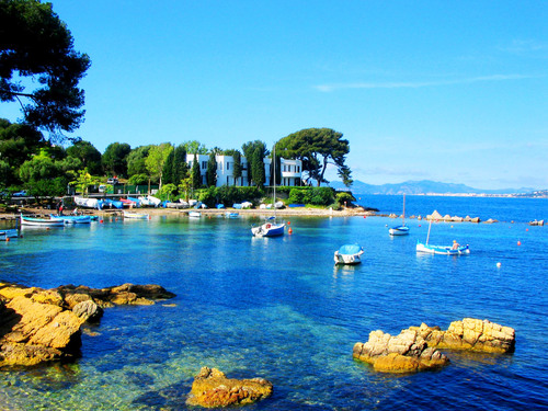 Full Day Saint Paul and Antibes from Cannes Excursion