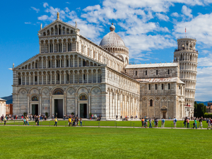 La Spezia Private Lucca and Pisa Highlights Excursion