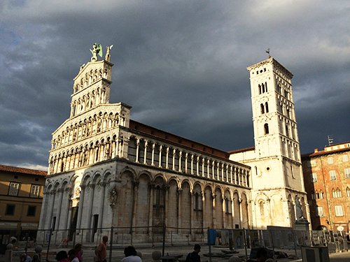 La Spezia to Pisa, and Lucca Excursion with Leaning Tower Entrance Ticket