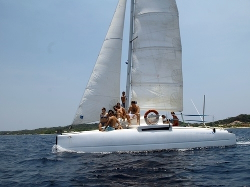 Roatan sail and snorkel Tour Cost