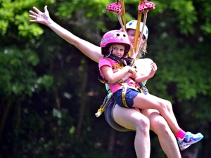 Roatan Zipline, Horseback Ride, and Snorkel Combo Excursion