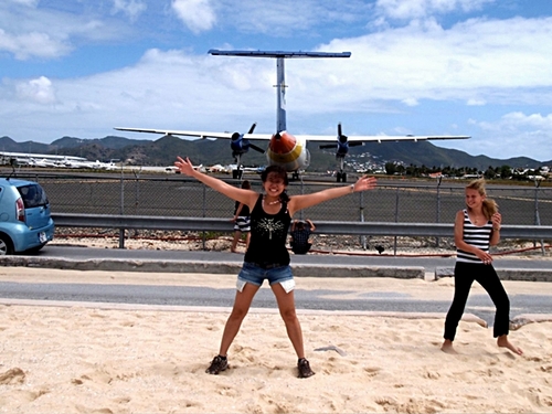 St Maarten plane spotting Booking